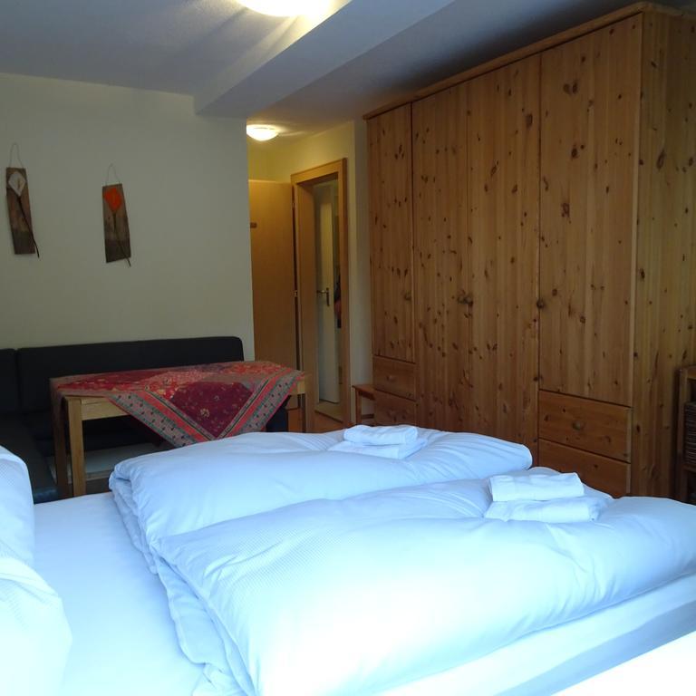 Haus Wallis Lech am Arlberg Room photo